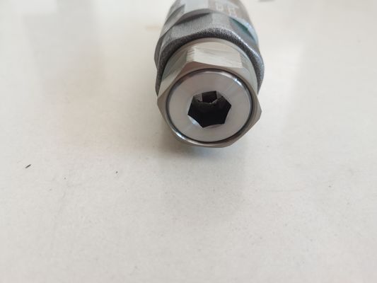 E350D खुदाई करने वाला स्पेयर पार्ट सहायक उपकरण खुदाई करने वाला राहत वाल्व स्टील 14713168